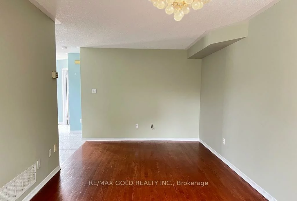 2550, Thomas, Central Erin Mills, Mississauga