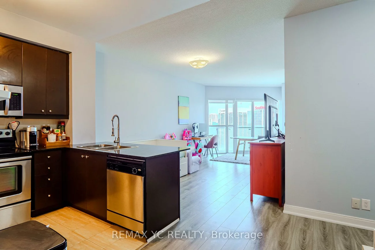 50, Absolute, City Centre, Mississauga