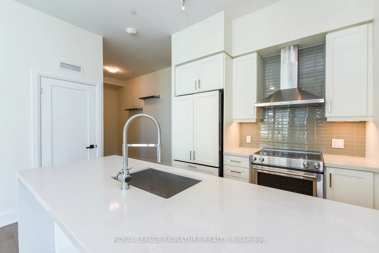 4055, Parkside Village, City Centre, Mississauga