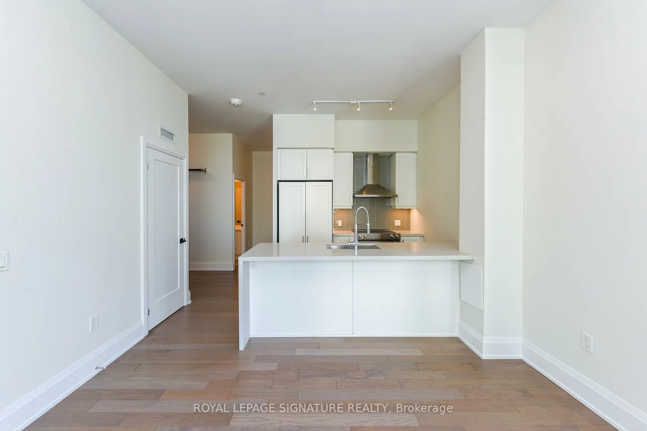 4055, Parkside Village, City Centre, Mississauga