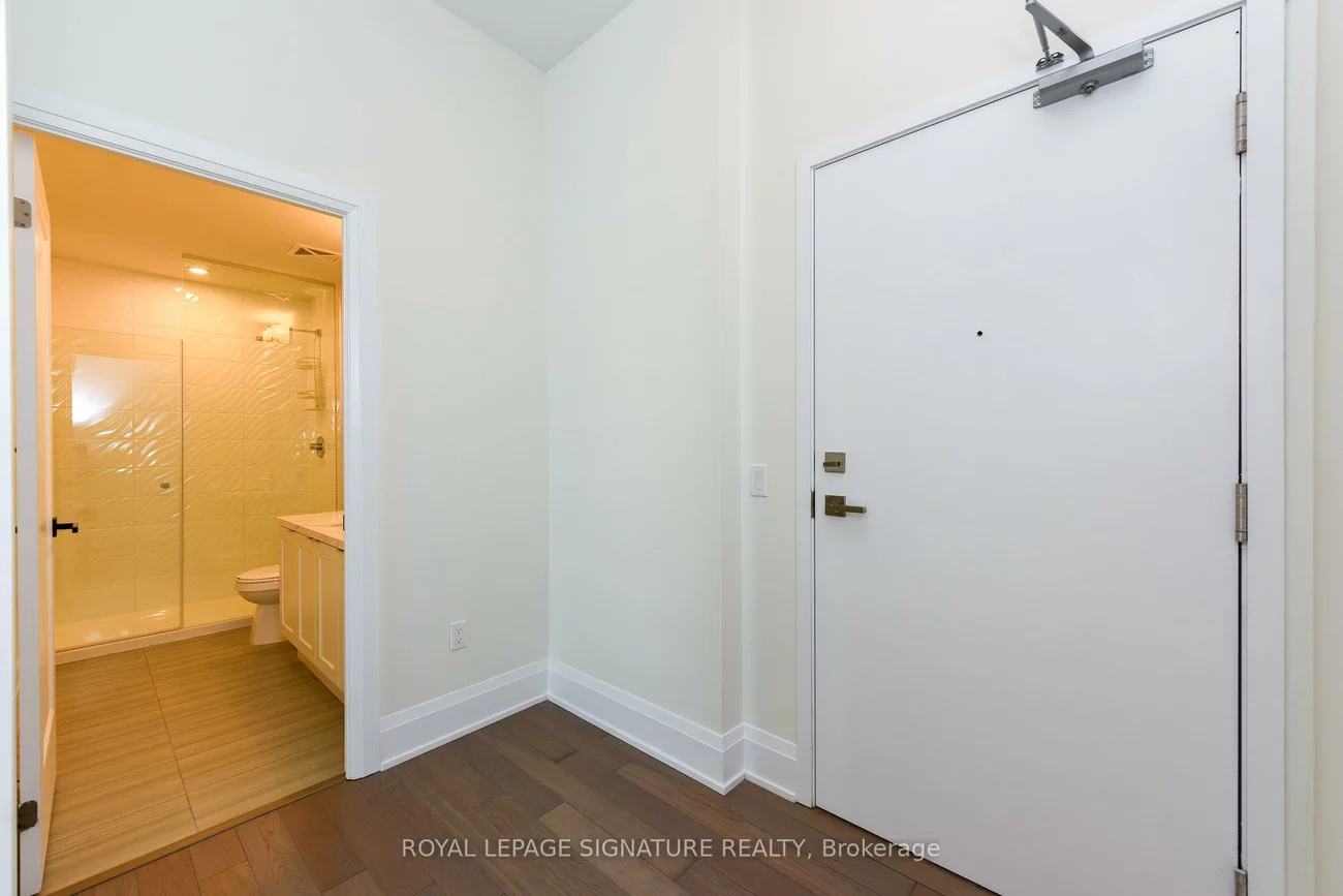 4055, Parkside Village, City Centre, Mississauga