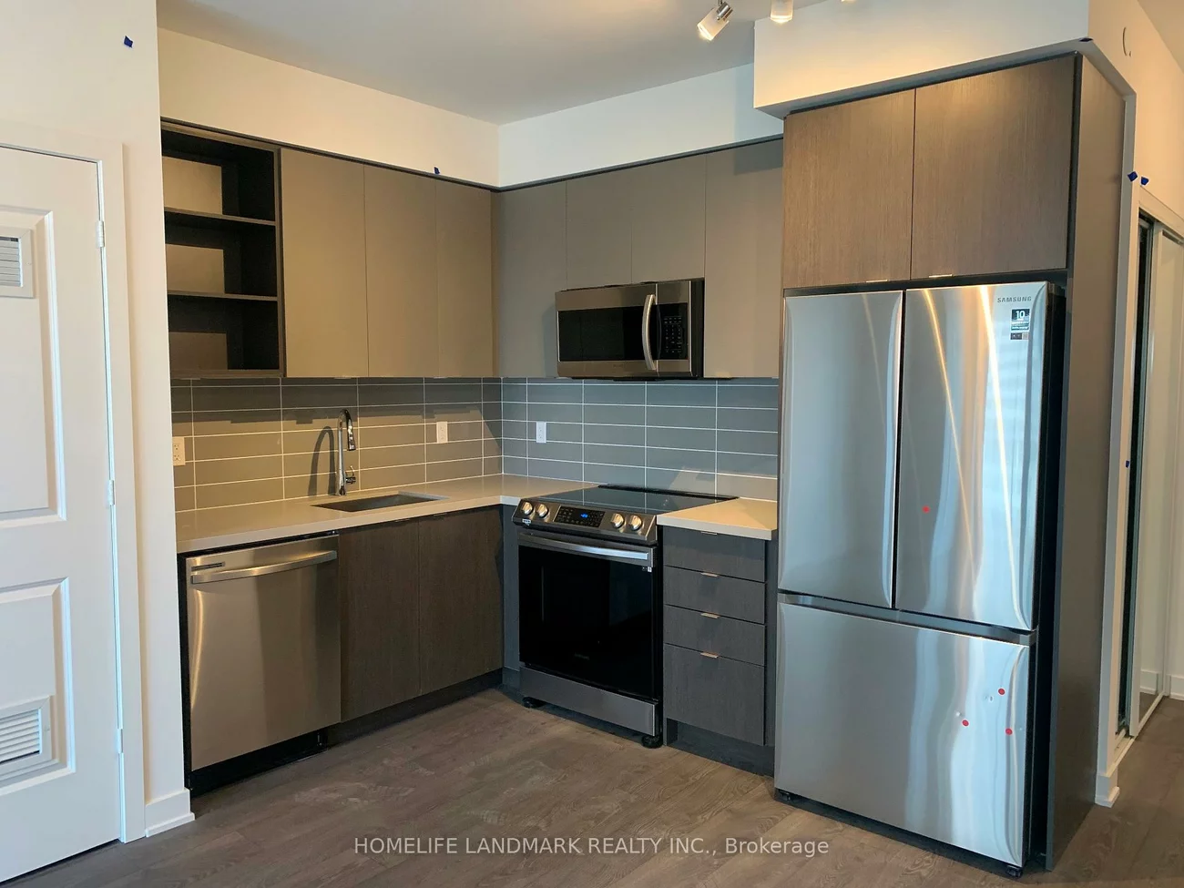 4675, Metcalfe, Central Erin Mills, Mississauga