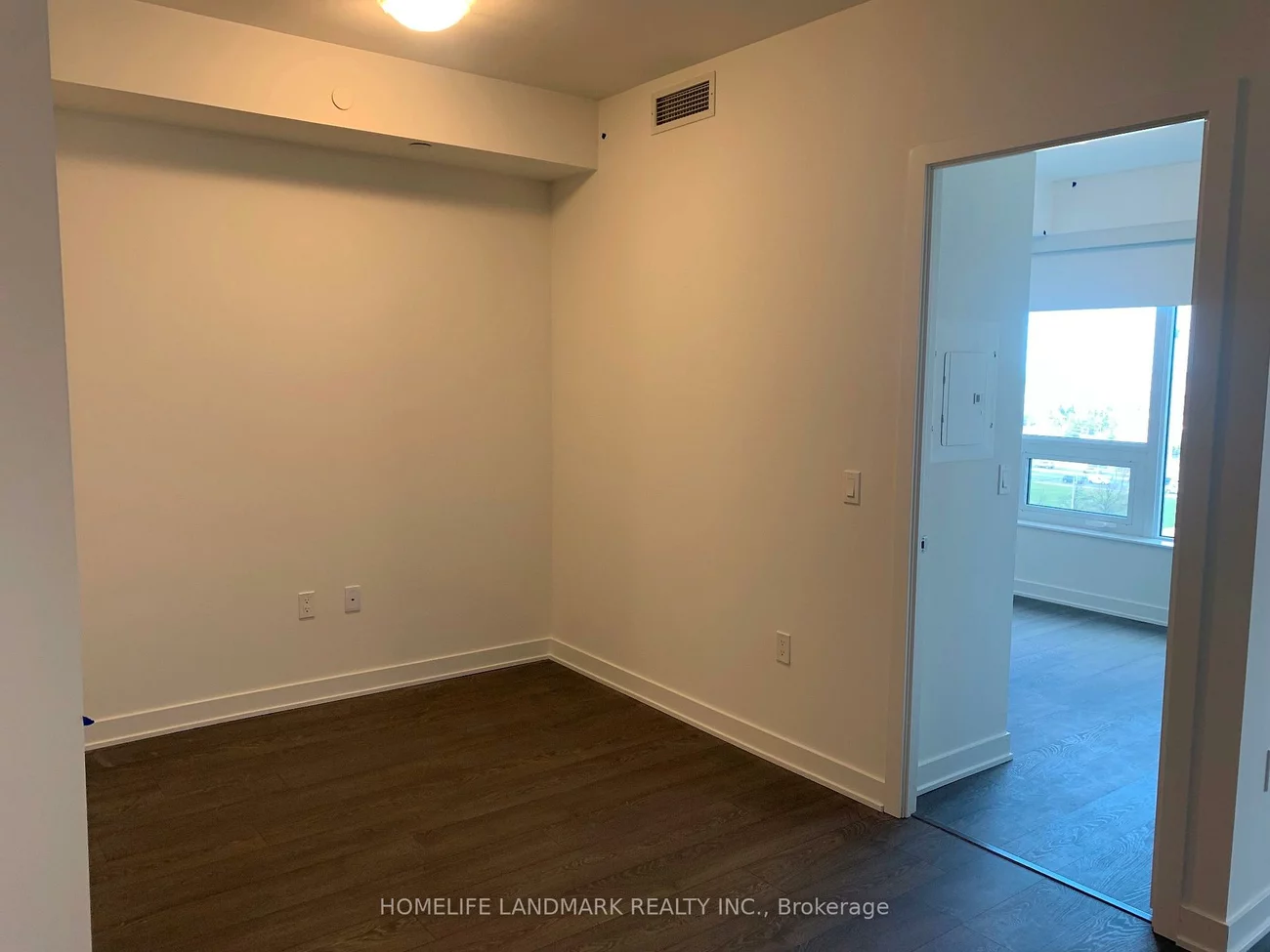 4675, Metcalfe, Central Erin Mills, Mississauga