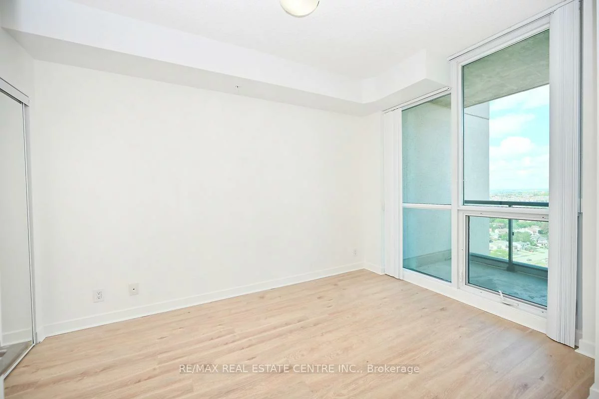 3985, Grand Park, City Centre, Mississauga
