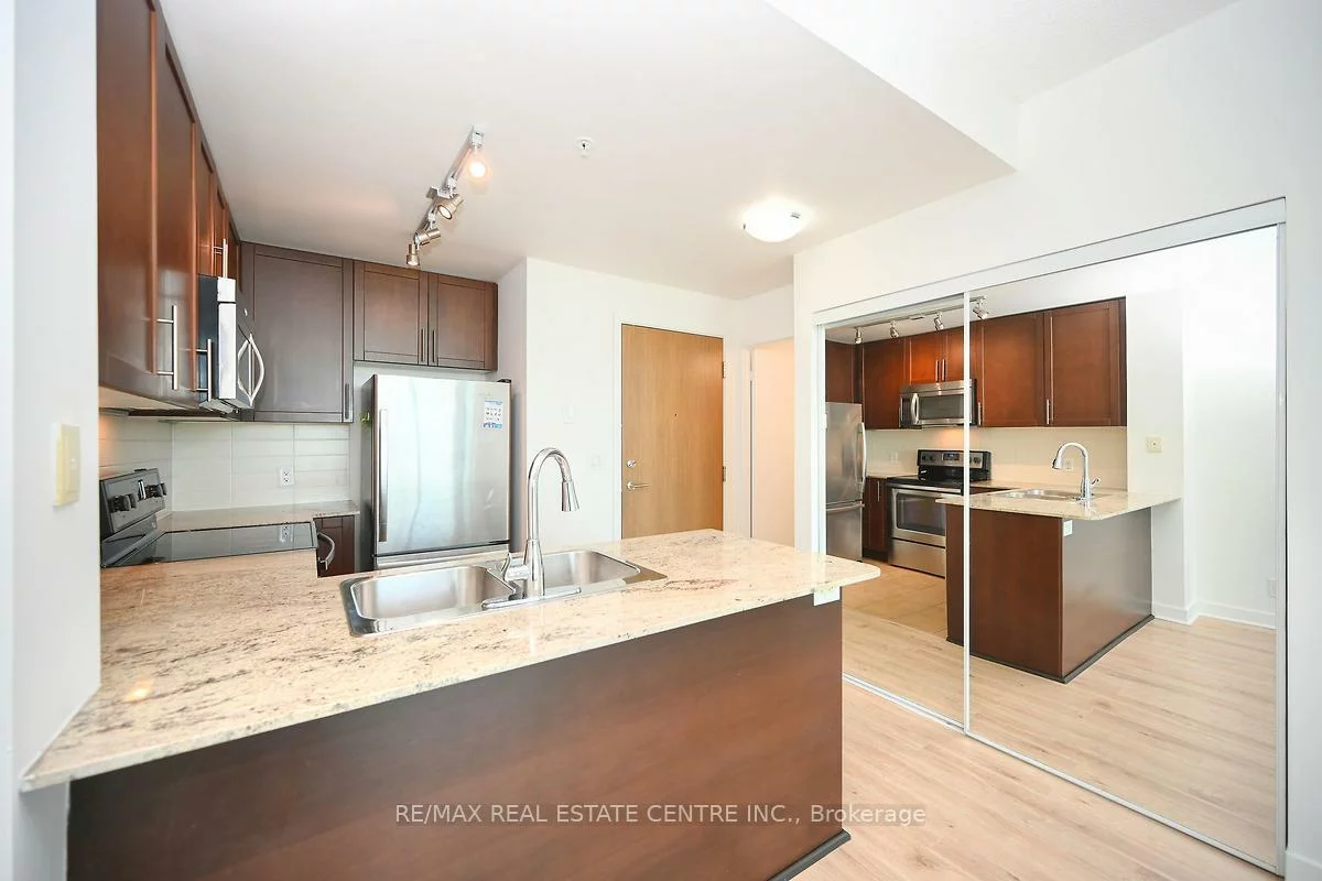 3985, Grand Park, City Centre, Mississauga