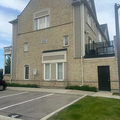 5035, Oscar Peterson Parking, Churchill Meadows, Mississauga
