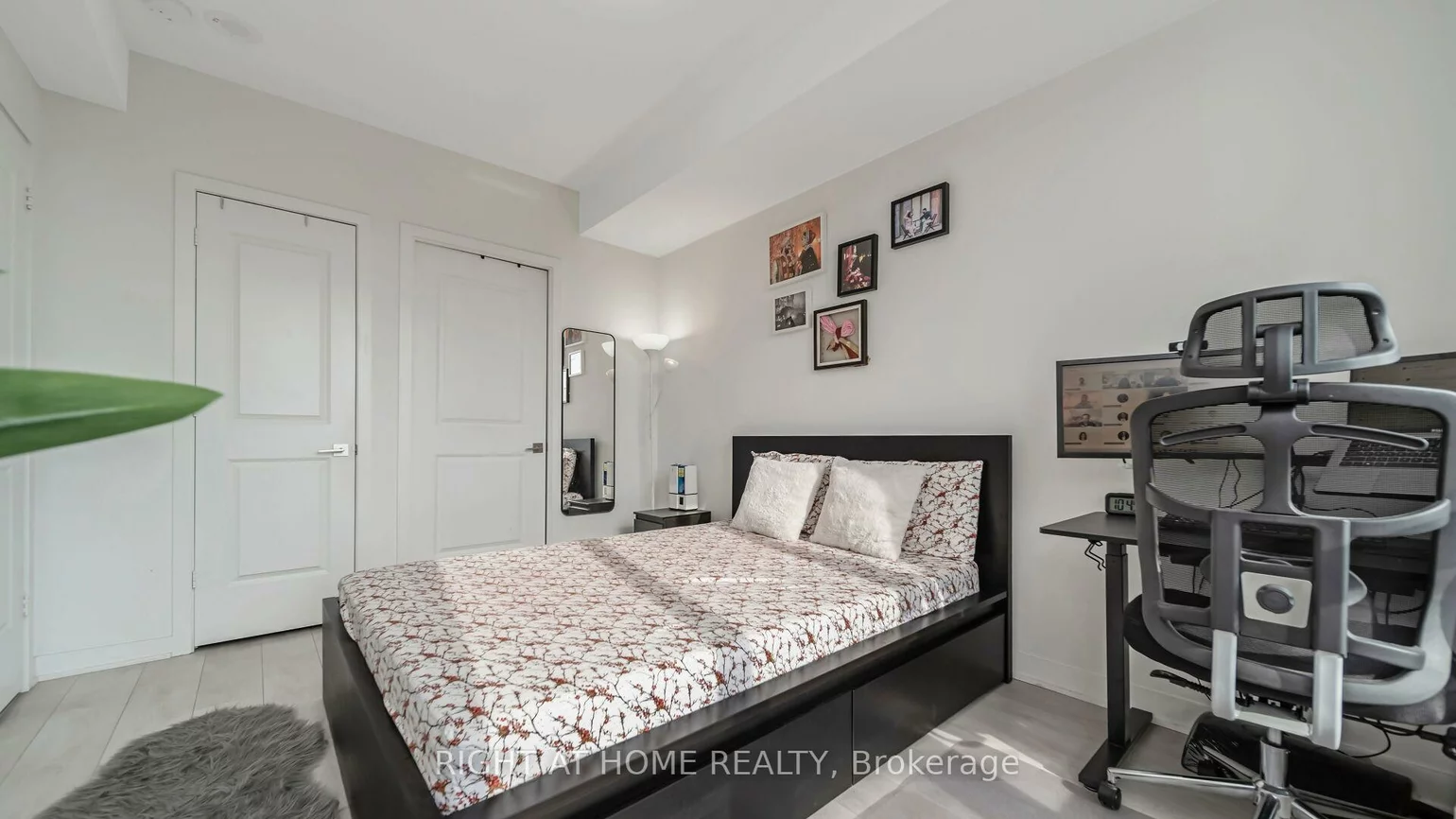 4655, Glen Erin, Central Erin Mills, Mississauga