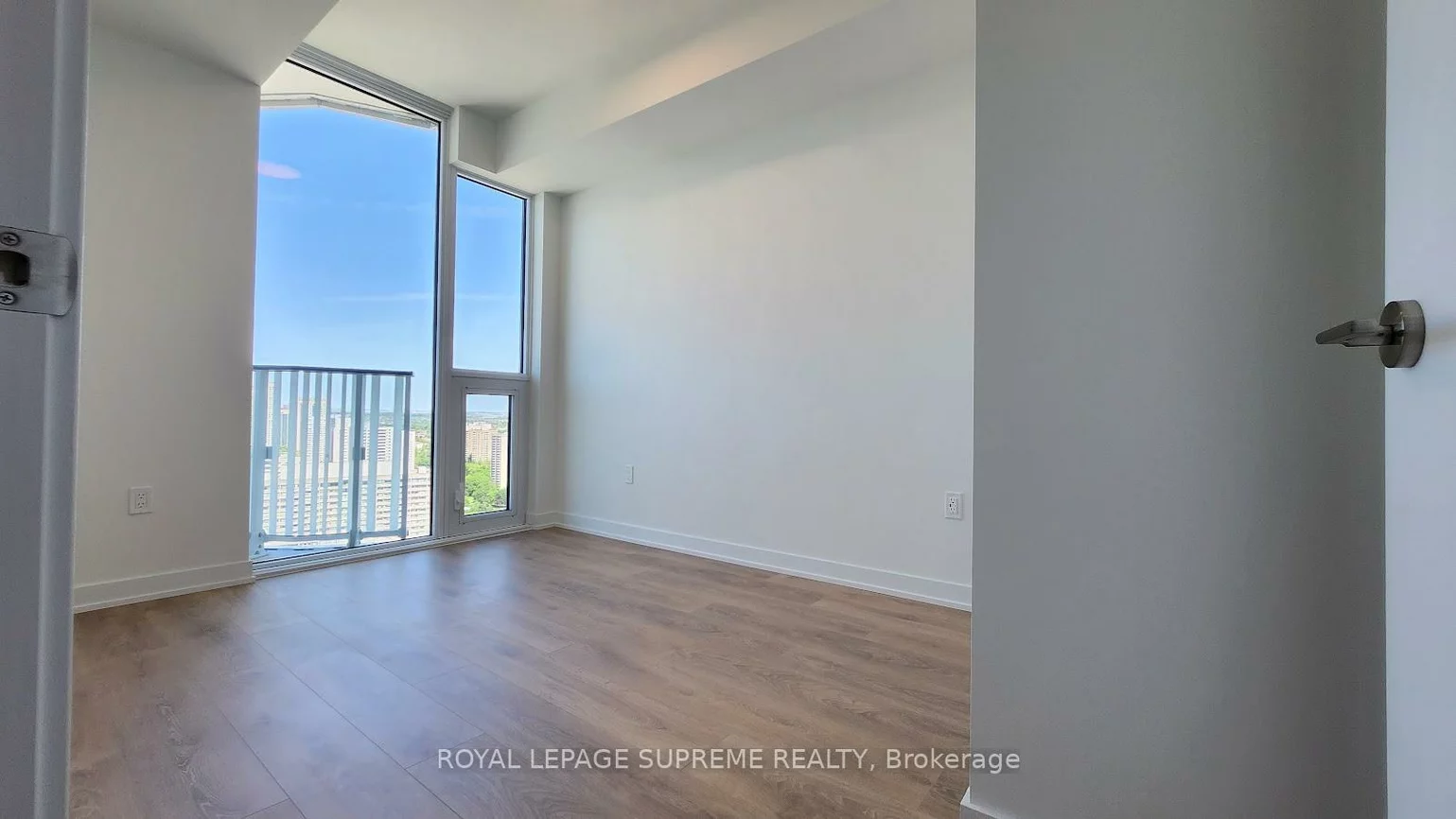 1, Fairview, Mississauga Valleys, Mississauga