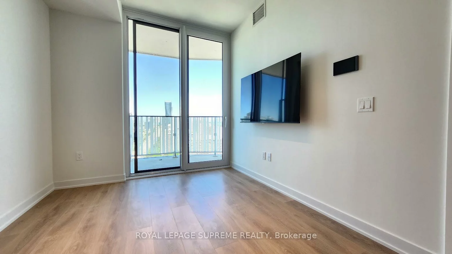 1, Fairview, Mississauga Valleys, Mississauga