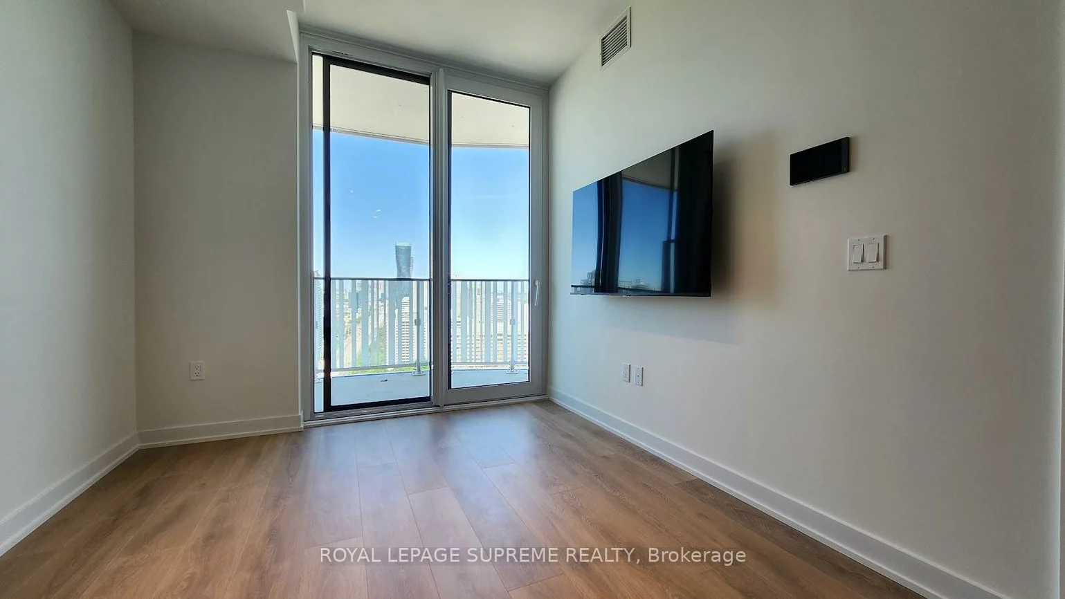 1, Fairview, Mississauga Valleys, Mississauga