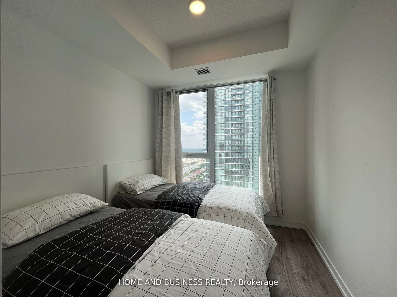 4065, Confederation, City Centre, Mississauga