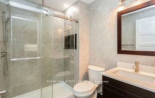 271, Queen, Streetsville, Mississauga