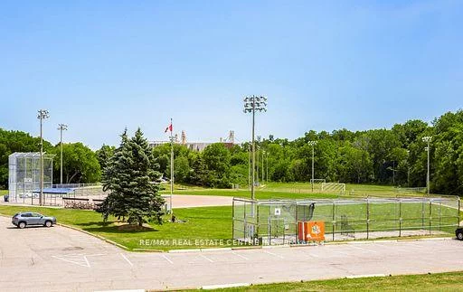 271, Queen, Streetsville, Mississauga