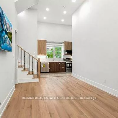 271, Queen, Streetsville, Mississauga