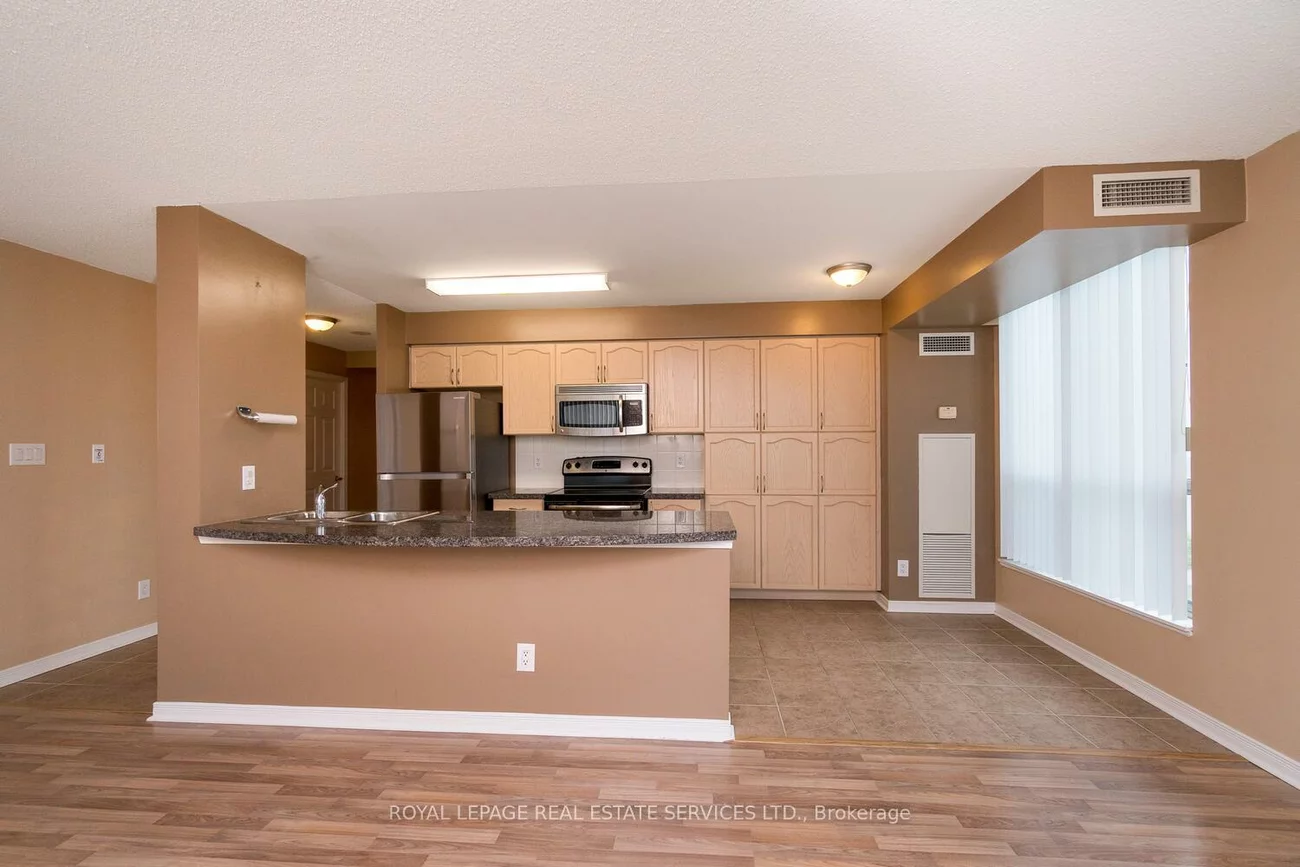 4850, Glen Erin, Central Erin Mills, Mississauga