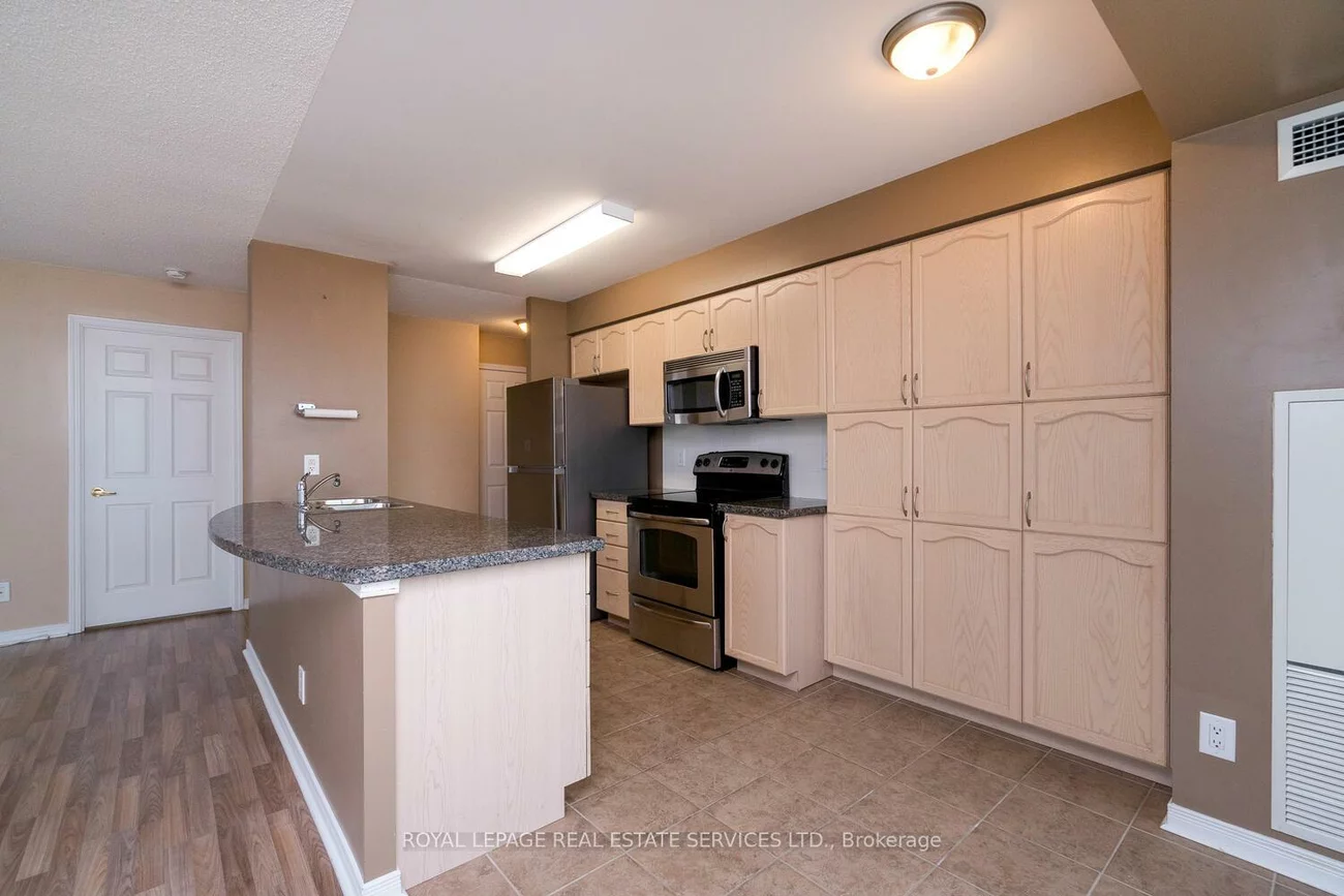 4850, Glen Erin, Central Erin Mills, Mississauga