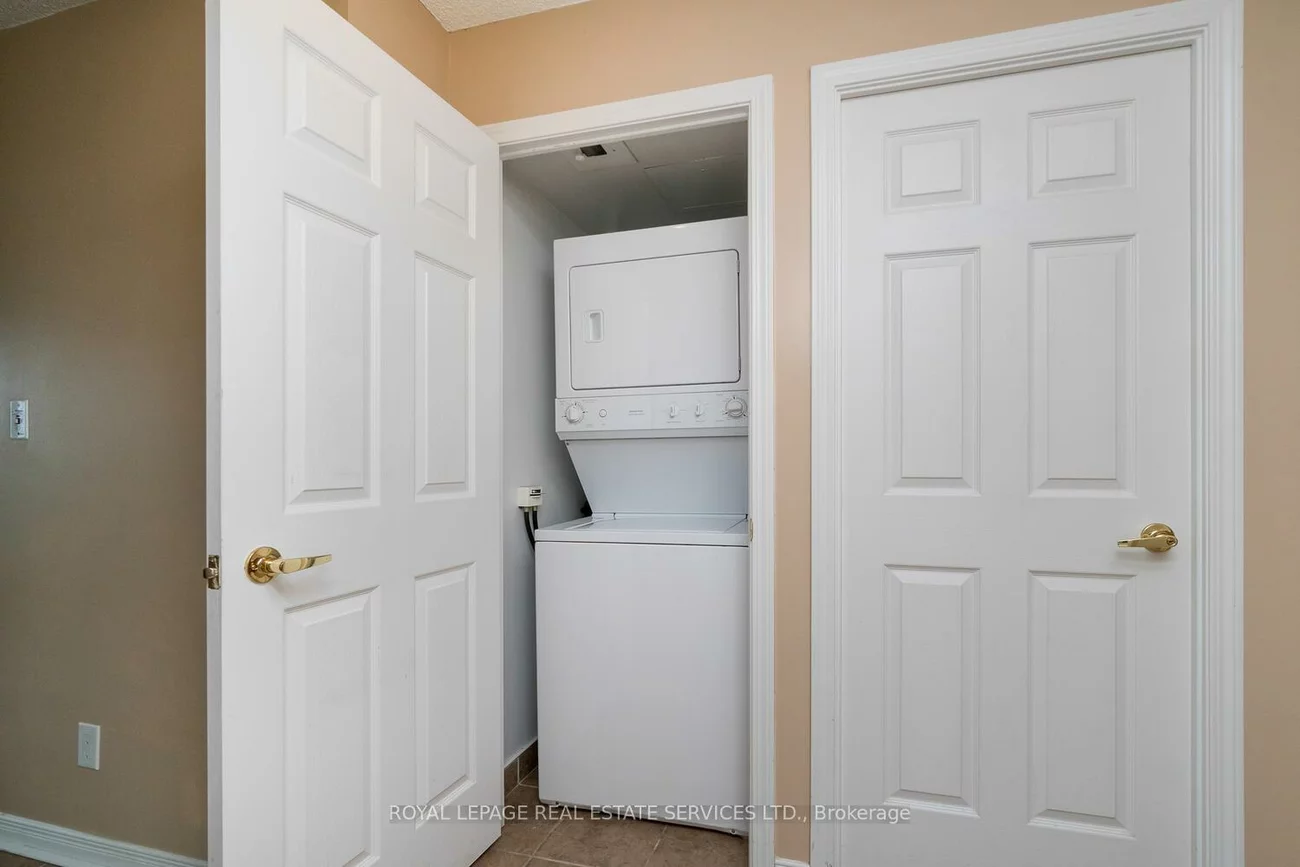 4850, Glen Erin, Central Erin Mills, Mississauga