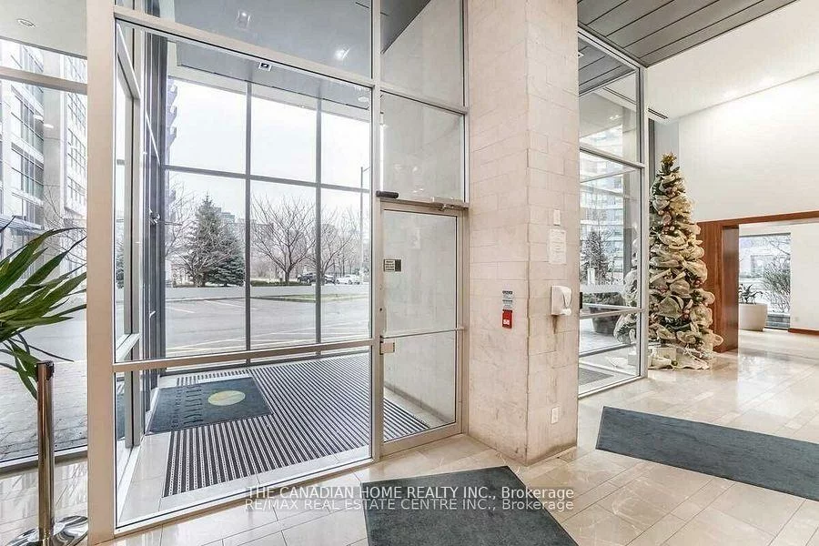 225, Webb, City Centre, Mississauga