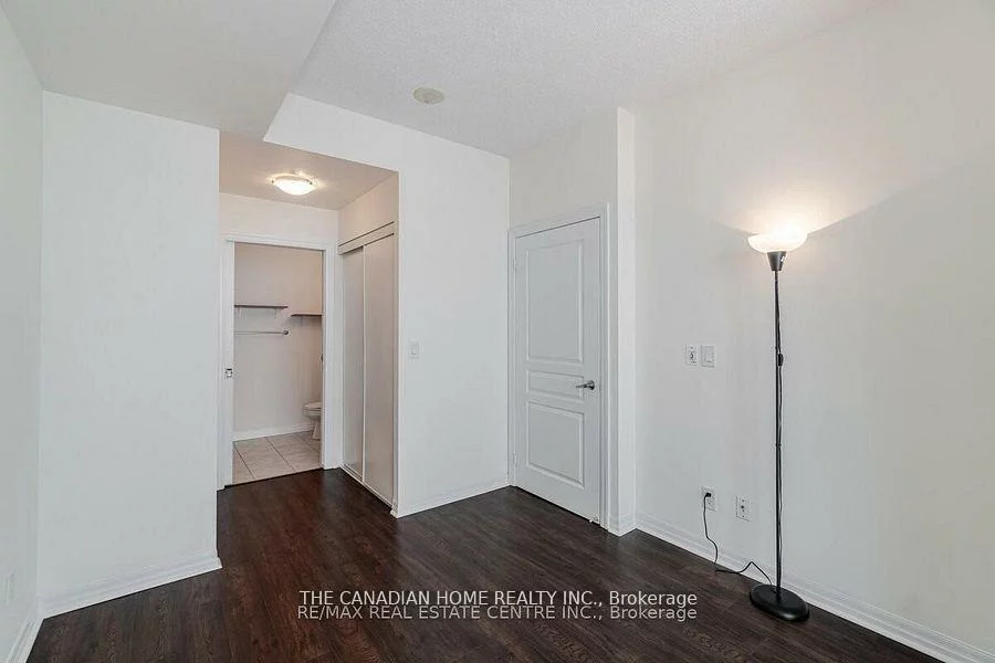 225, Webb, City Centre, Mississauga