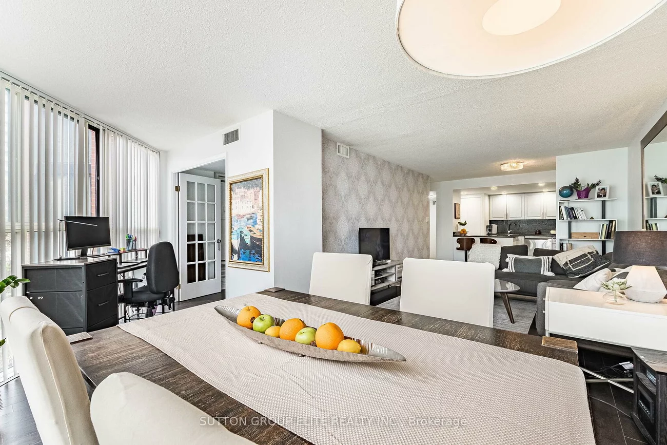 2091, Hurontario, Cooksville, Mississauga