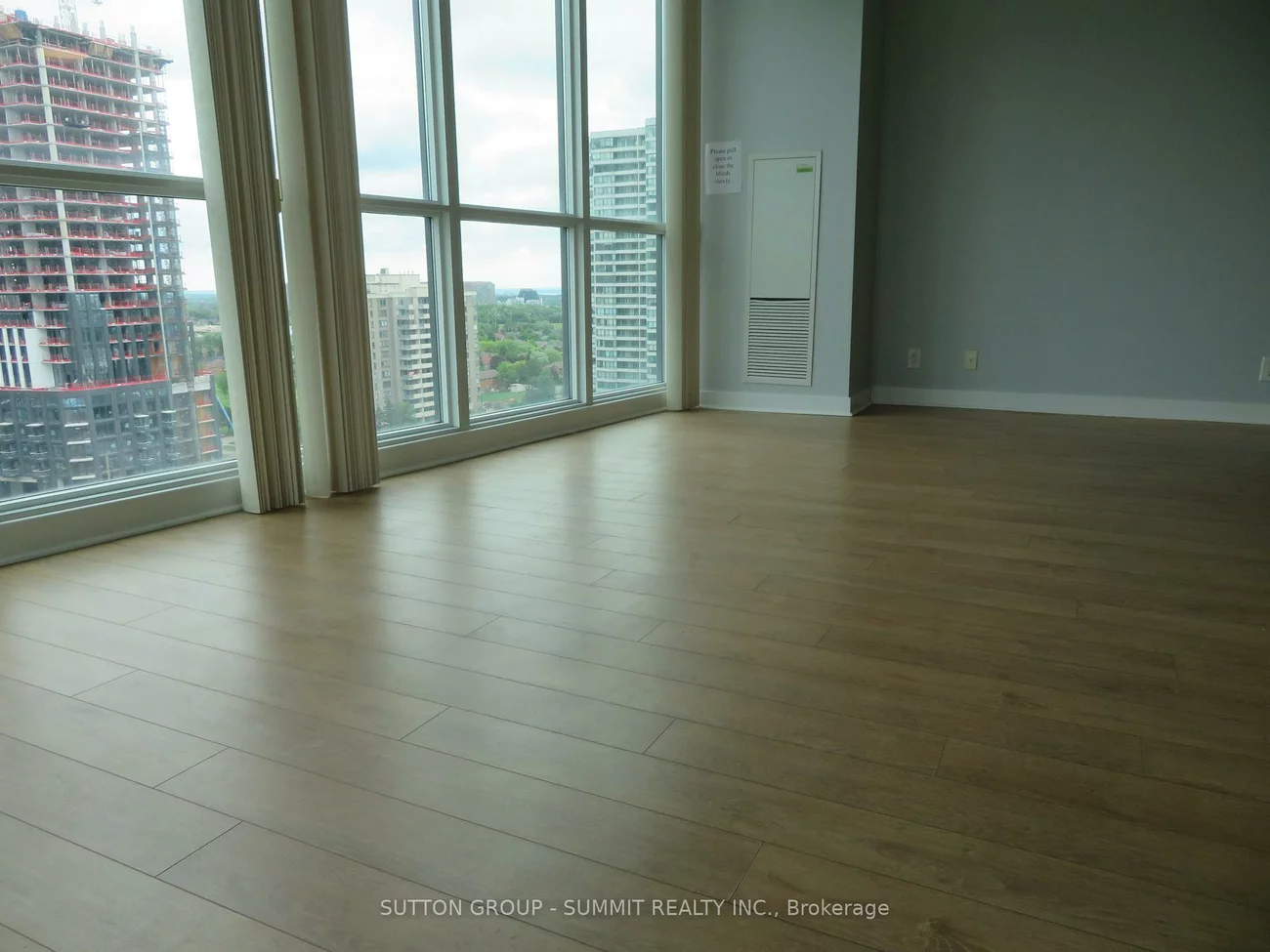3985, Grand Park, City Centre, Mississauga