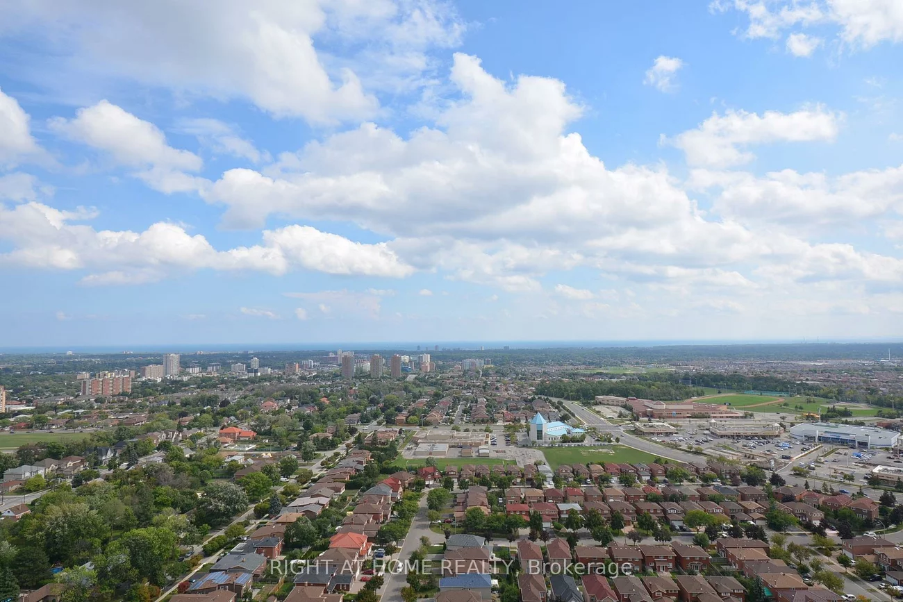 225, Webb, City Centre, Mississauga