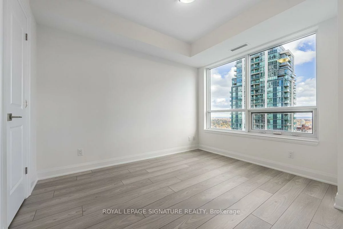 36, Elm, Fairview, Mississauga
