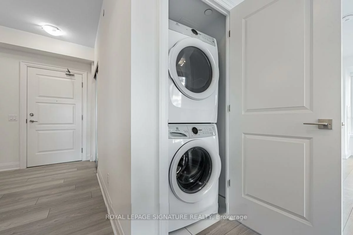 36, Elm, Fairview, Mississauga