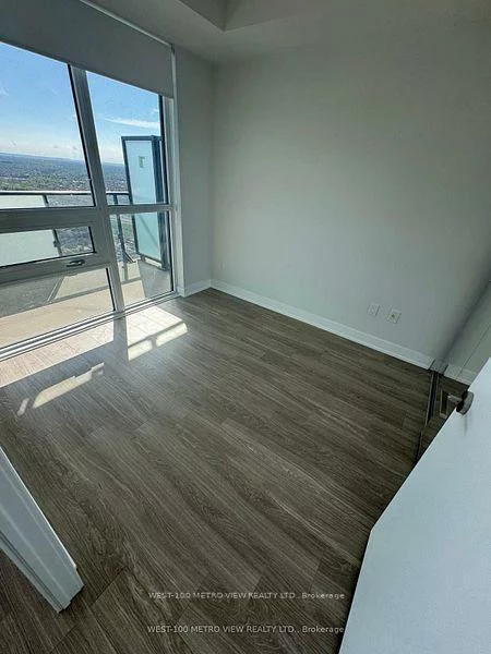430, Square One, City Centre, Mississauga