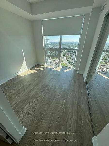 430, Square One, City Centre, Mississauga
