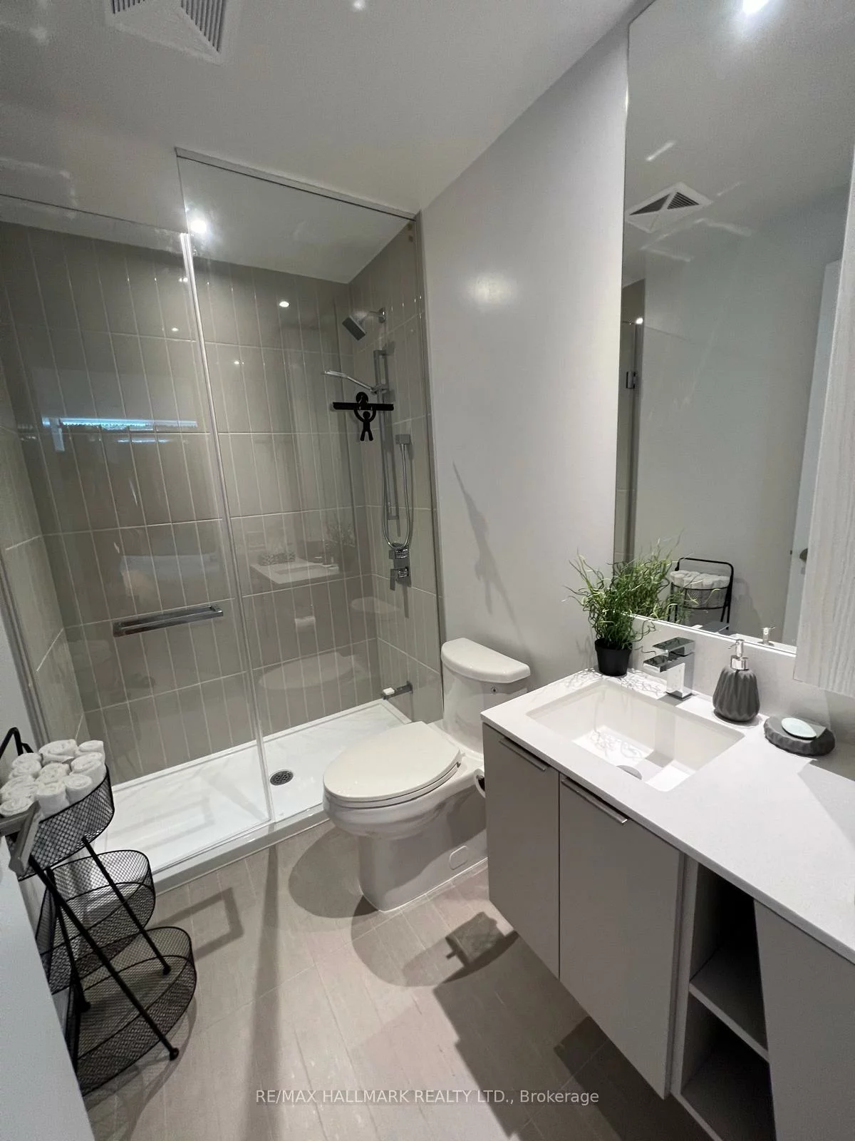 3900, Confederation Pkwy, City Centre, Mississauga