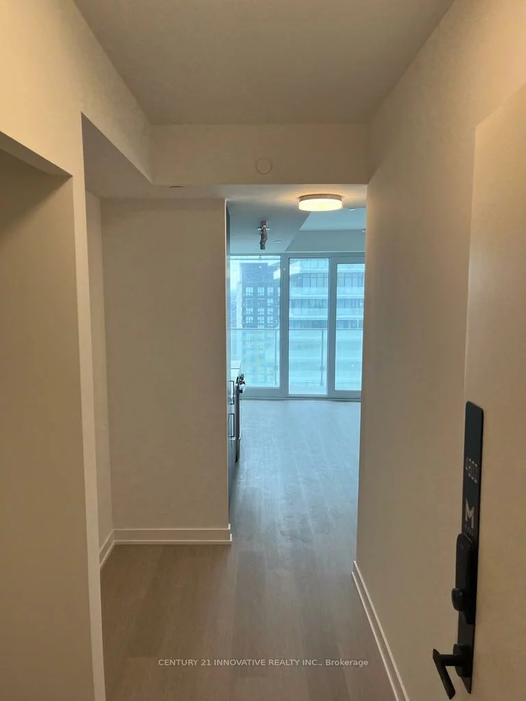 3883, Quartz, City Centre, Mississauga