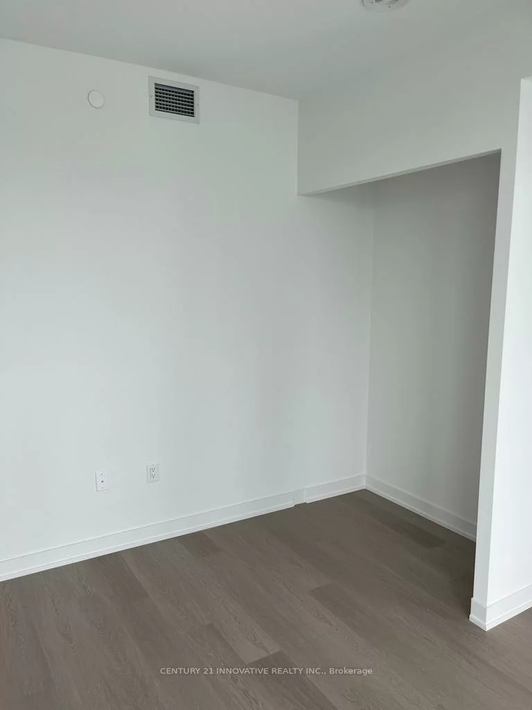 3883, Quartz, City Centre, Mississauga