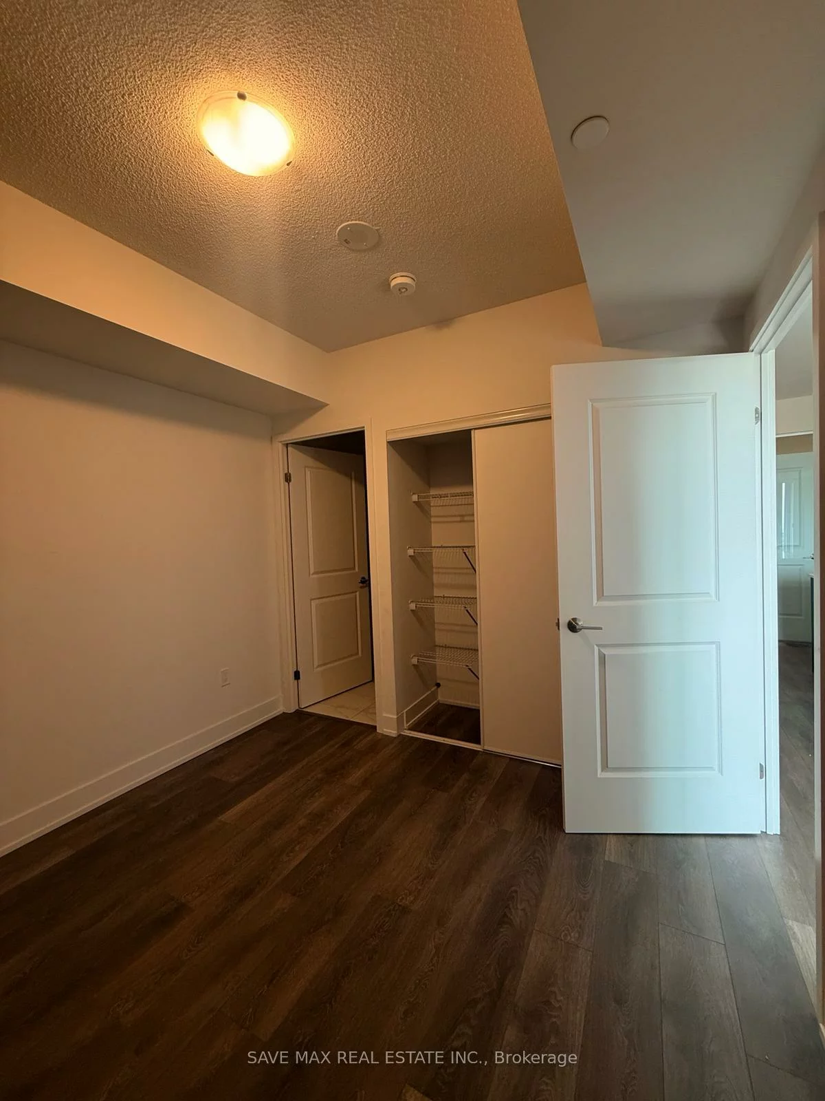202, Burnhamthorpe, Mississauga Valleys, Mississauga