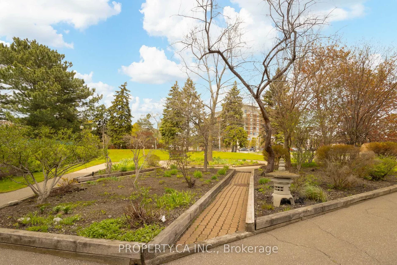 966, Inverhouse, Clarkson, Mississauga