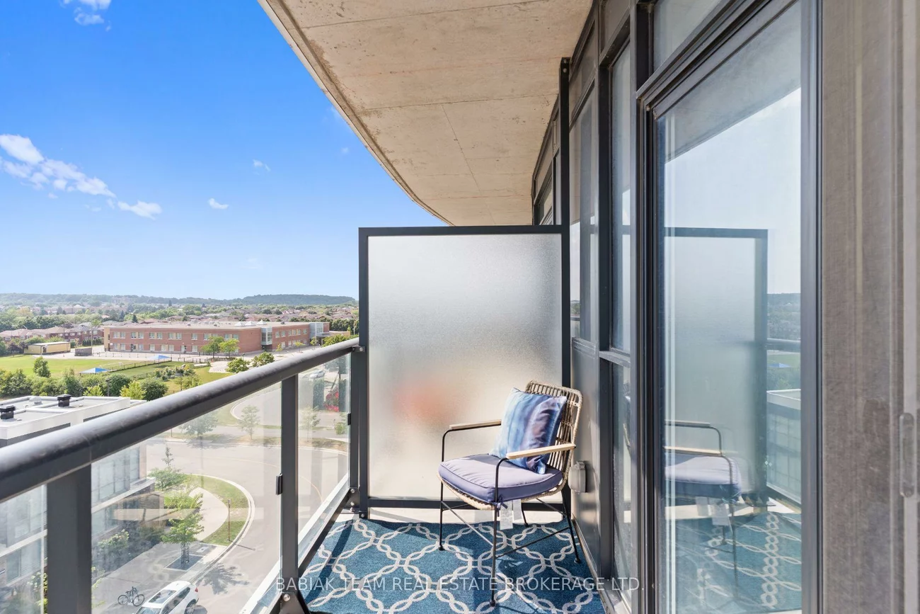 65, Watergarden, Hurontario, Mississauga