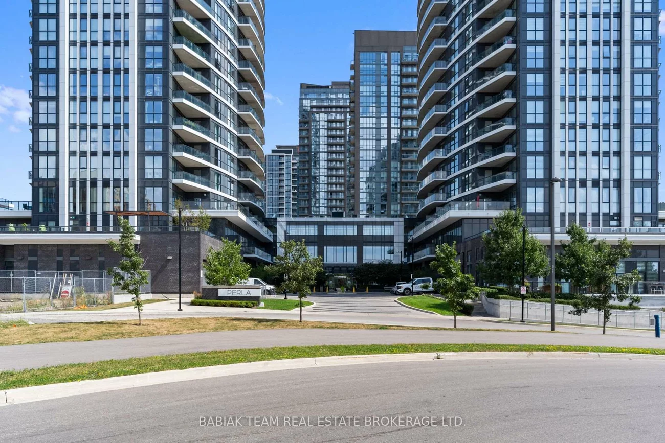 65, Watergarden, Hurontario, Mississauga