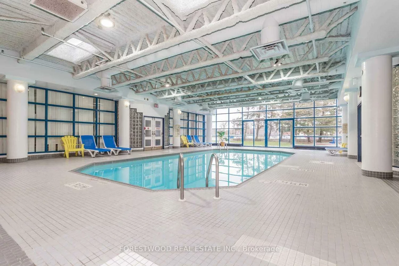 35, Trailwood, Hurontario, Mississauga