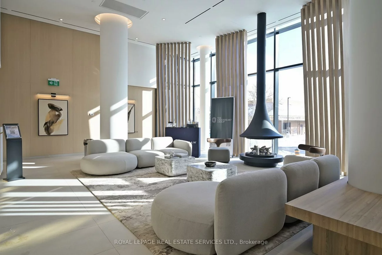 1, Fairview, Mississauga Valleys, Mississauga
