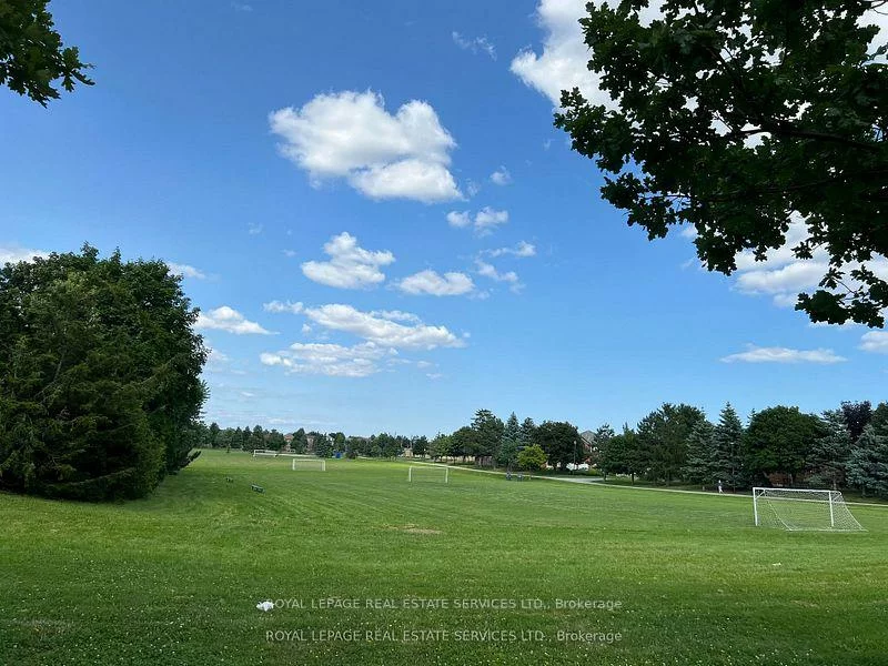 1, Fairview, Mississauga Valleys, Mississauga