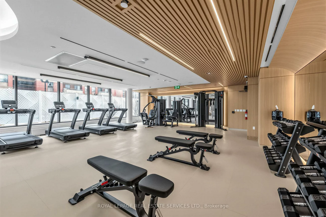 1, Fairview, Mississauga Valleys, Mississauga