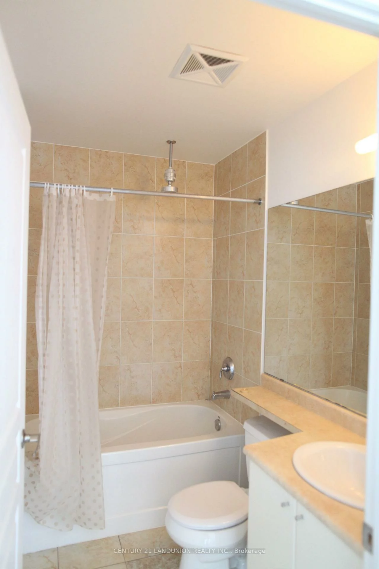 223, Webb, City Centre, Mississauga