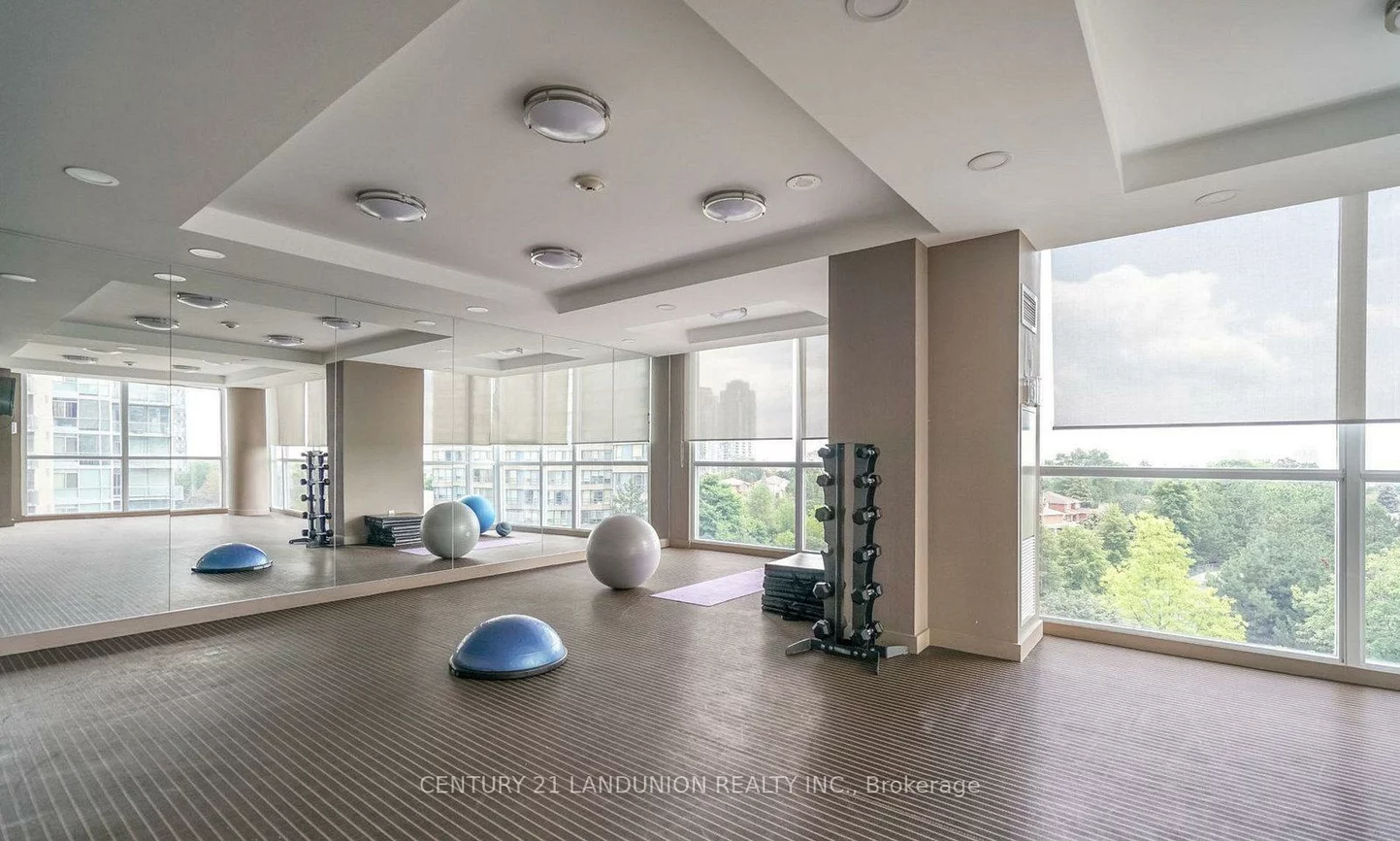 223, Webb, City Centre, Mississauga