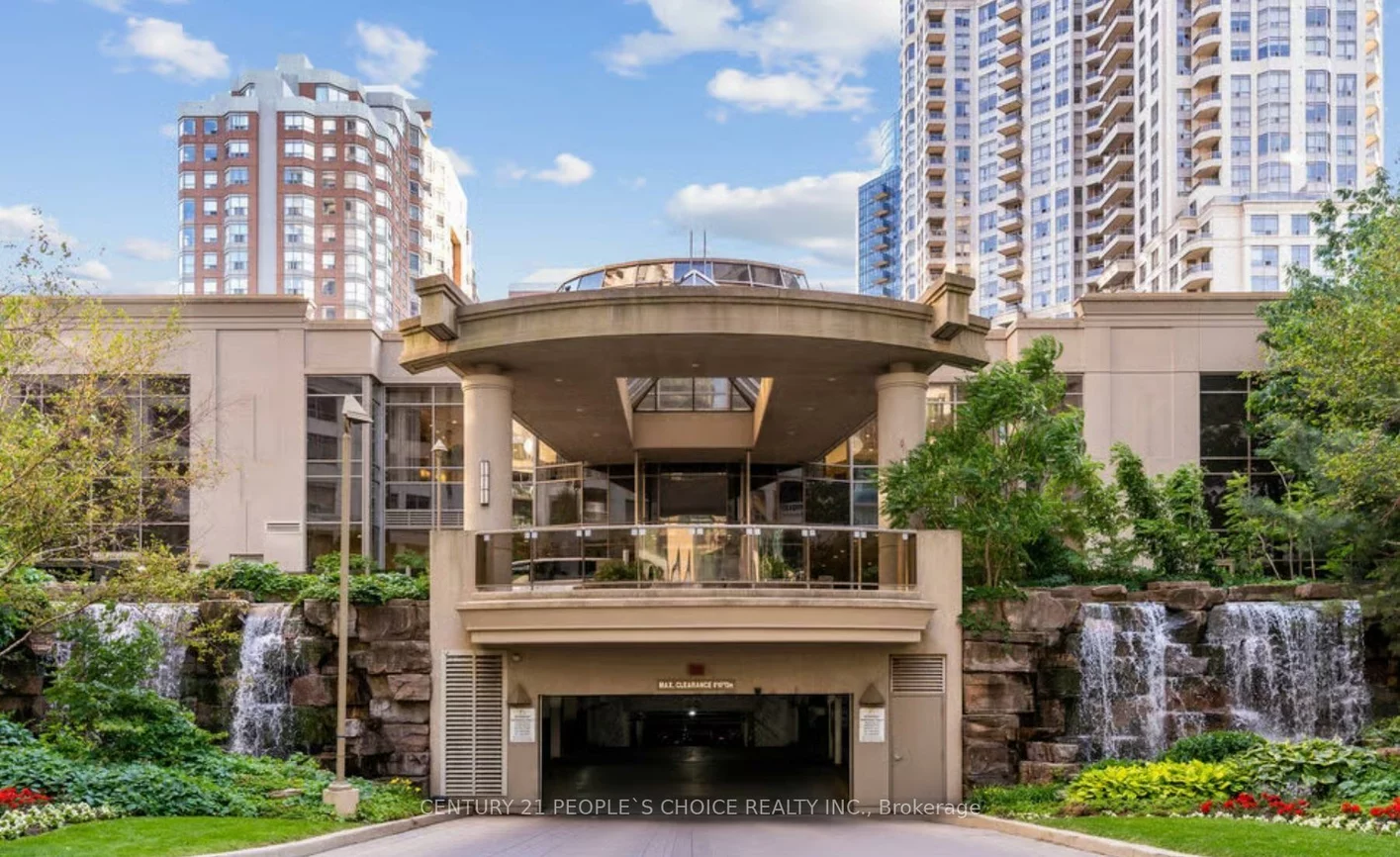 3888, Duke Of York, City Centre, Mississauga