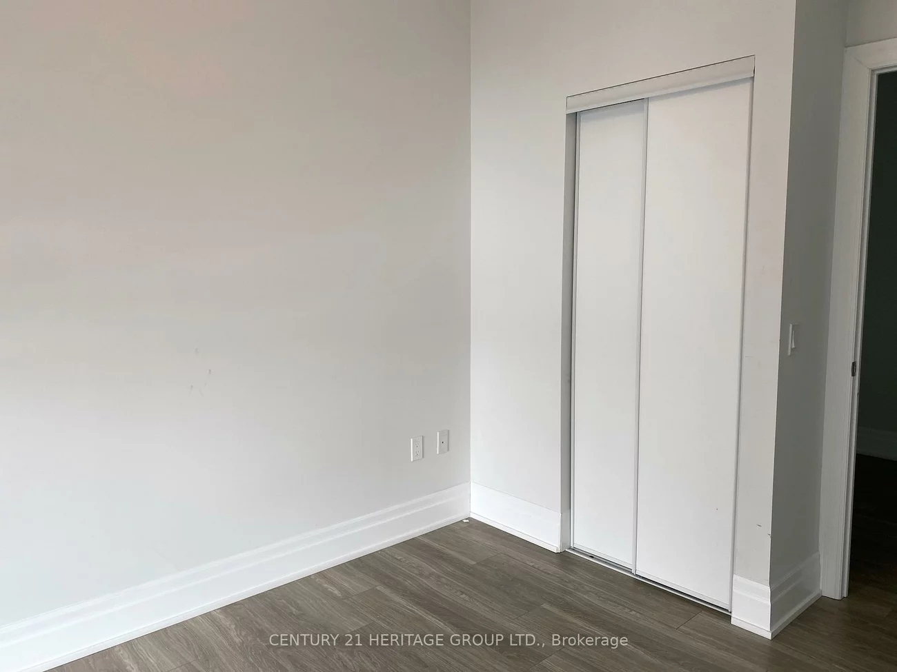 4055, Parkside Village, City Centre, Mississauga