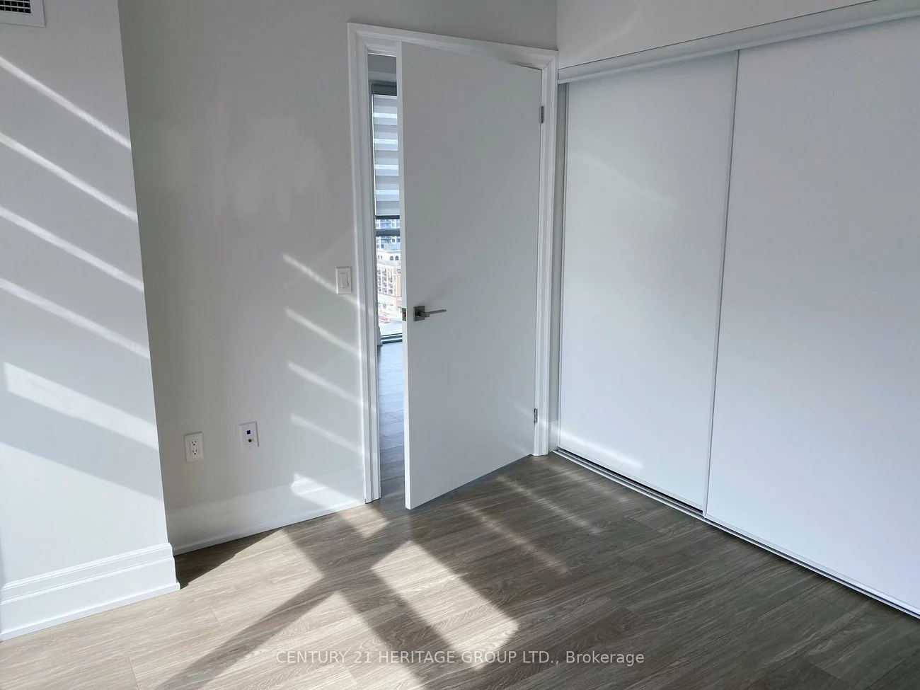 4055, Parkside Village, City Centre, Mississauga