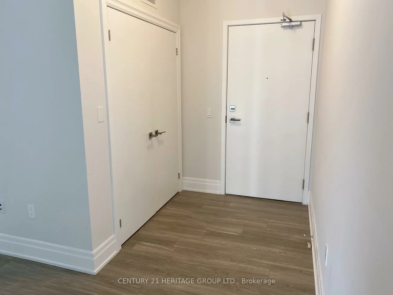 4055, Parkside Village, City Centre, Mississauga