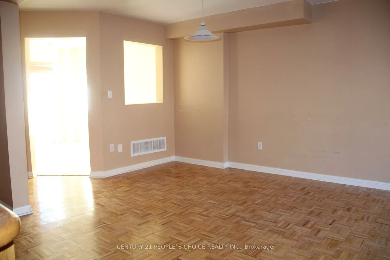 80, Acorn, Hurontario, Mississauga