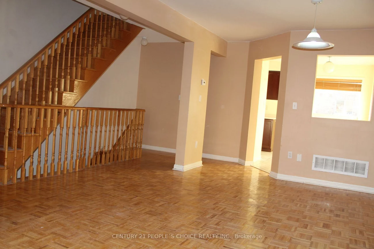 80, Acorn, Hurontario, Mississauga
