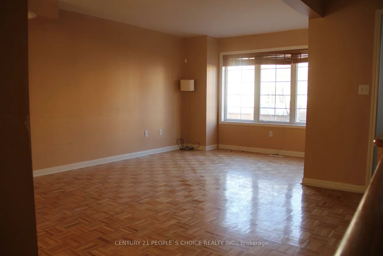 80, Acorn, Hurontario, Mississauga